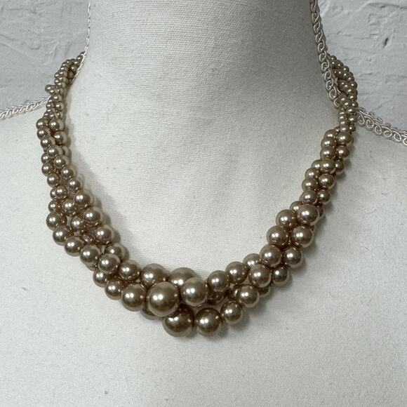 Vintage RMN Gold Multi Strand Faux Pearl Mid Century Necklace Trad Wife Classic - Picture 1 of 7